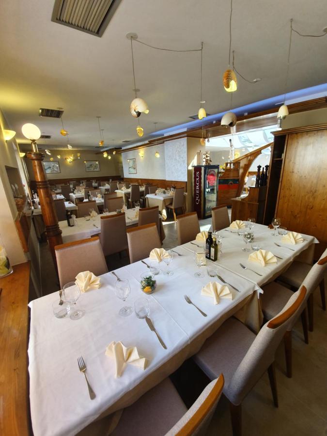 Restaurant And Rooms Kotlar コバリード エクステリア 写真